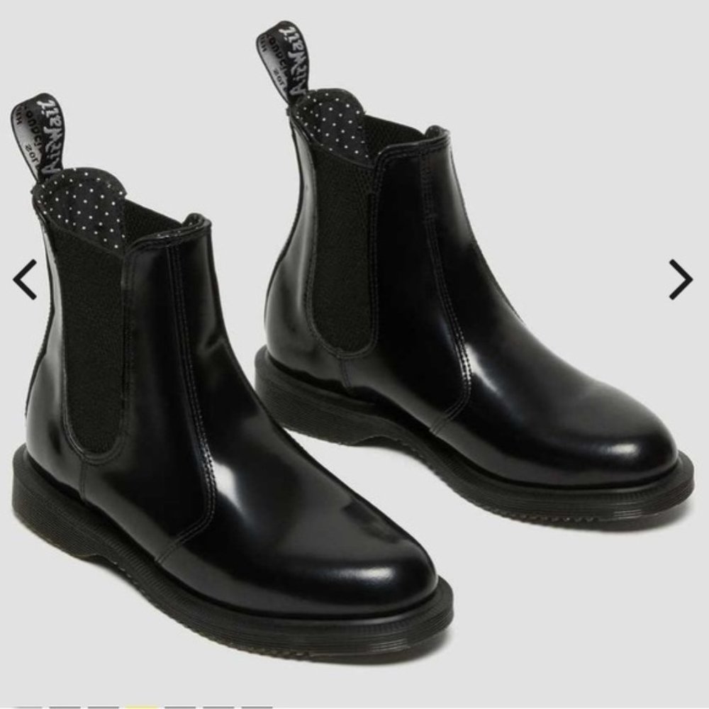 Dr Martens Flora Boots Size 7 EUC